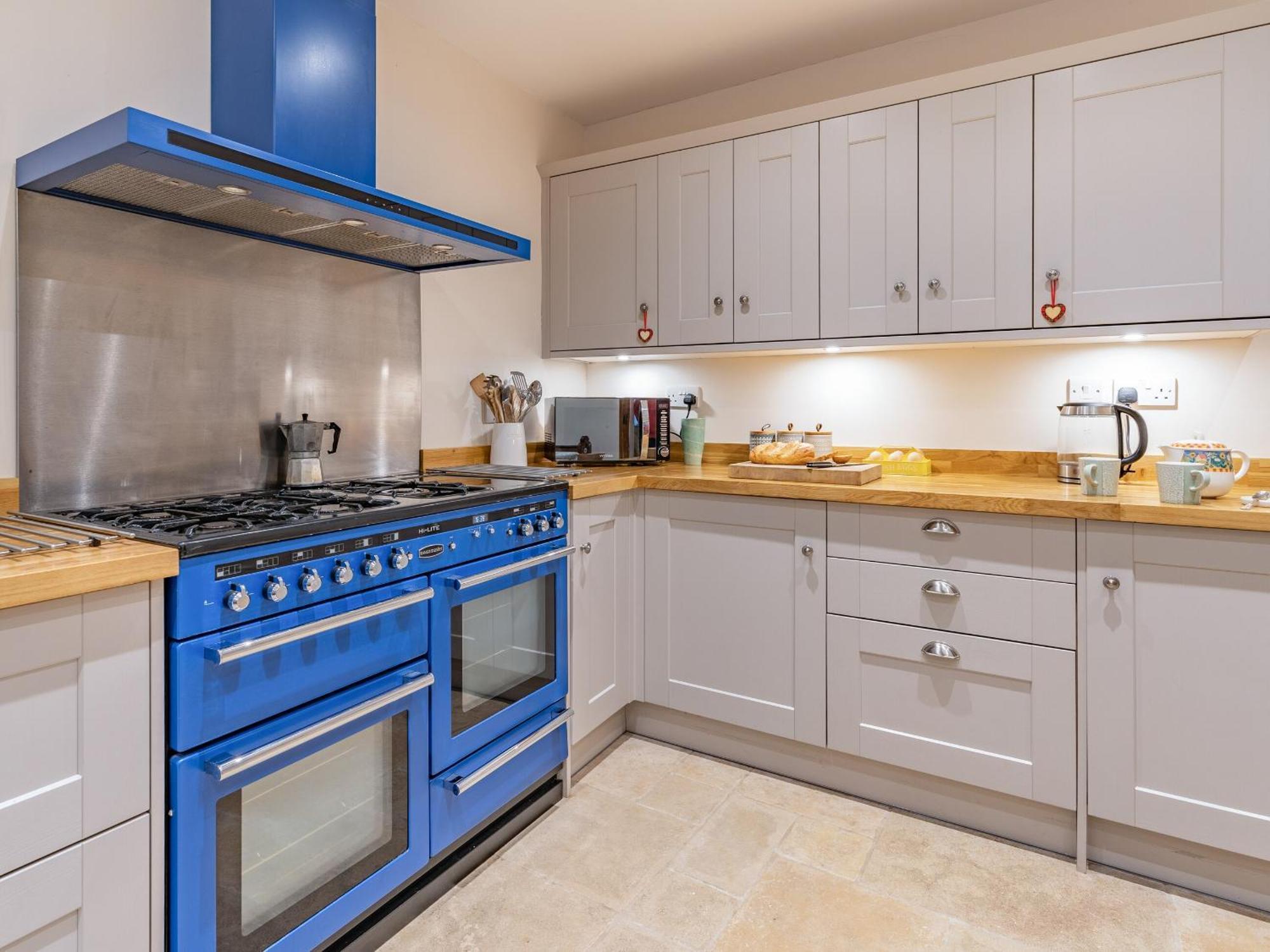 Pwll Farmhouse Llanllawdog Экстерьер фото